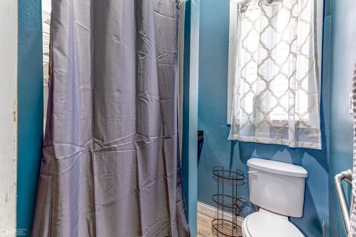 5354 Marshfield Ave, Chicago IL 60620-4958 exterior