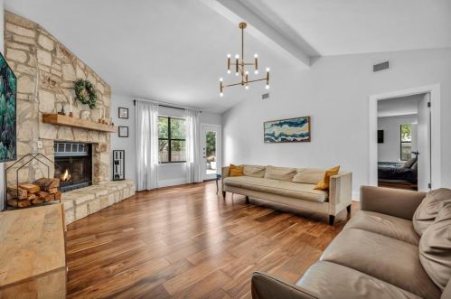 3300 Eldorado Trl, Austin TX 78739-5704 exterior