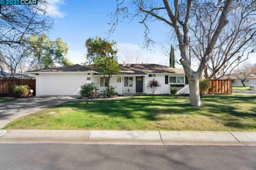 1767 Ruth Dr, Concord, CA 94523-2940