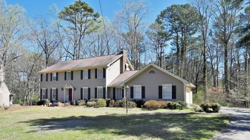 1827 Forest Springs Ct, Atlanta GA  30338-3531 exterior