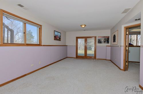 8902 Burton Rd, Bull Valley IL 60097-8202 exterior