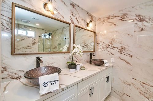 17522 Medford Ave, Tustin CA  92780-1922 exterior