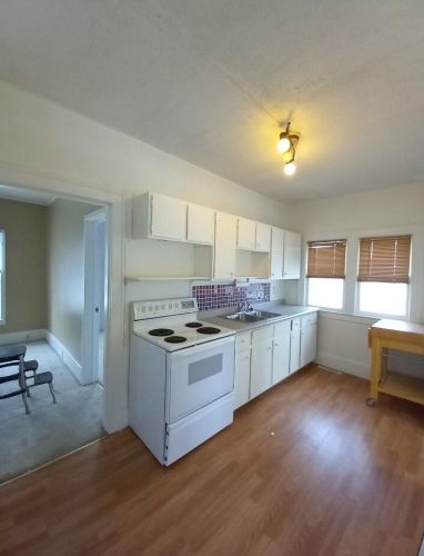 1837 Ruddiman Dr, Meskegon MI 49445-3286 exterior