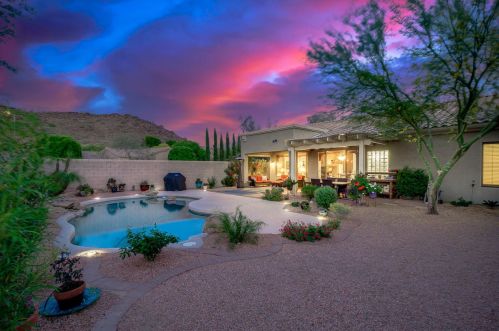 4040 El Cortez Trl, Phoenix AZ  85083-2443 exterior