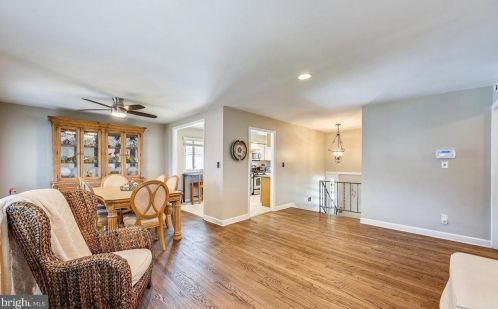 7204 Judy Rd, Glen Burnie, MD 21060-6626