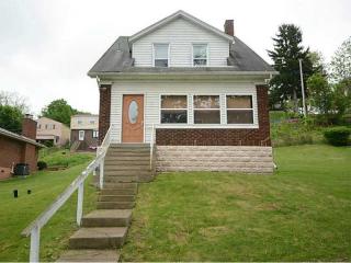 3130 Belleville St, Pittsburgh, PA 15234-2740