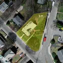 676 Grove St, Newton MA 02462-1319 aerial view