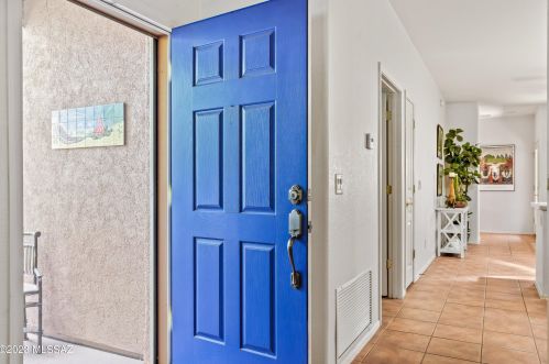 5245 Civano Blvd, Tucson AZ  85747-5744 exterior