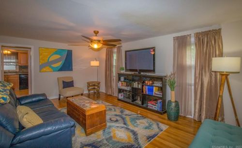 93 Aldrew Ter, Springfield MA 01119-2424 exterior