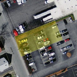 124 Bridge St, Newton MA 02458-1129 aerial view