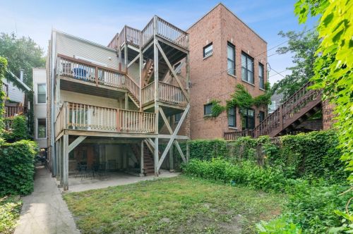 3341 Hamilton Ave, Chicago IL 60608-6036 exterior