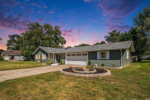 56450 Ellen Ave, Mishawaka IN 46545 exterior