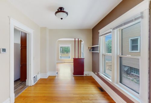 1405 Burdick St, Kalamazoo MI  49001-2701 exterior