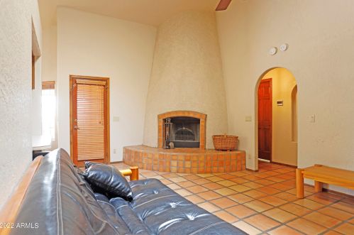 401 Mcnair St, Chandler AZ 85225-1826 exterior