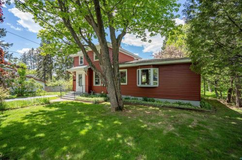 517 Minneapolis Ave, Duluth, MN 55803-1855