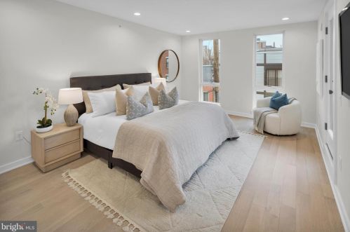 959 Marshall St, Philadelphia PA 19122 exterior