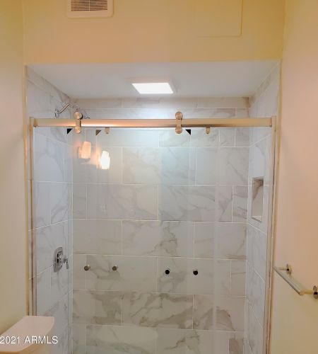 4750 Central Ave, Phoenix AZ  85040-2150 exterior