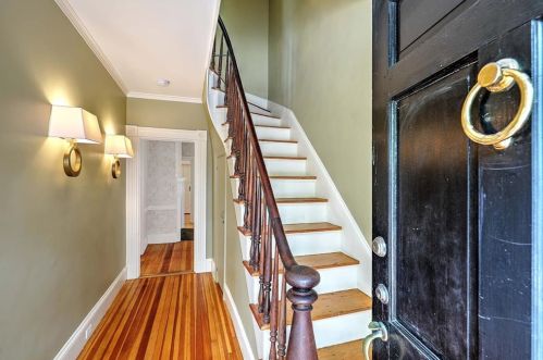 32 Jenckes St, Providence RI  02906-1452 exterior