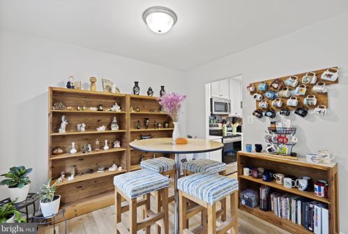 14921 Clavel St, Rockville MD  20853-1545 exterior