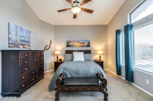 11347 Gray Boulder Ct, Tucson AZ  85737-4612 exterior