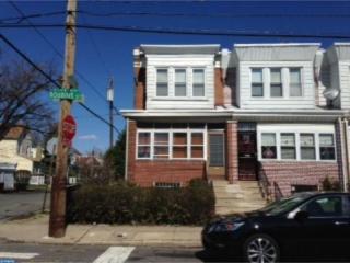 487 Robbins St, Philadelphia PA  19111-5644 exterior