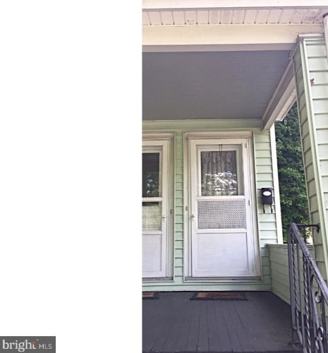 2793 Main St, Trenton NJ  08648-1037 exterior