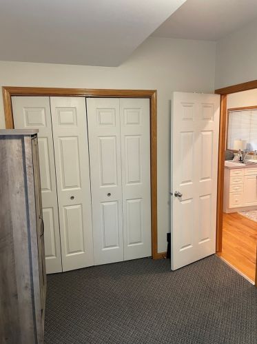 1330 Greenview Ave, Chicago IL 60626-5035 exterior