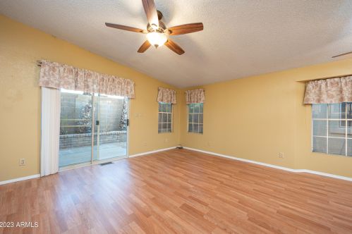 6065 Oakmont Dr, Chandler AZ  85249-4013 exterior