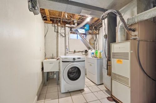 6611 Brownsville Rd, Pittsburgh PA  15236-3534 exterior