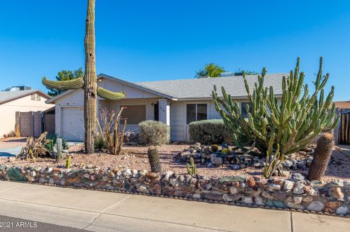 3134 Charleston Ave, Phoenix, AZ 85032-1174