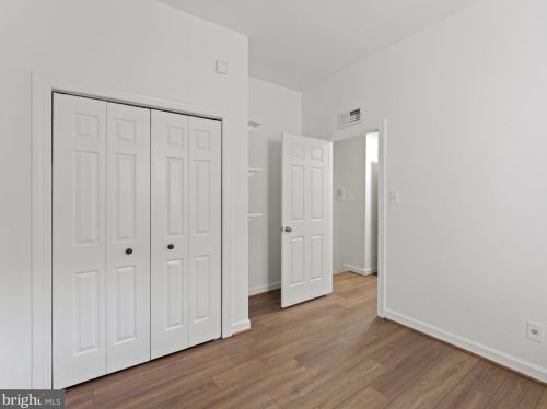 207 Glendale Ave, Alexandria VA 22301-2452 exterior