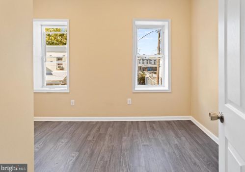 3045 Carlisle St, Philadelphia PA  19132-2312 exterior