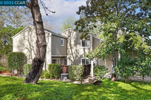 372 Camelback Rd, Concord CA  94523-1357 exterior