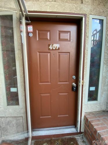 407 Lafayette Rd, Metuchen NJ  08840-2980 exterior