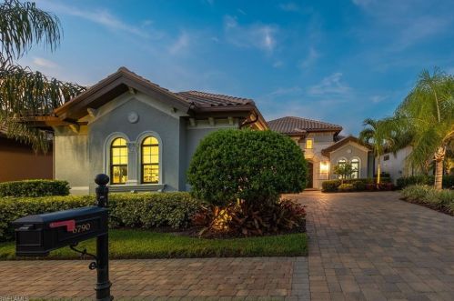 6790 Canwick Cove Cir, Naples, FL 34113-3206
