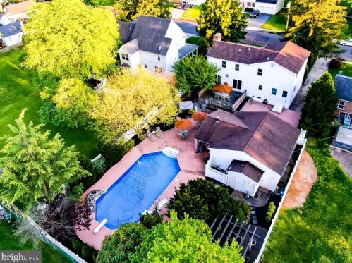 118 Lenox Ave, Trenton NJ 08620-1707 exterior