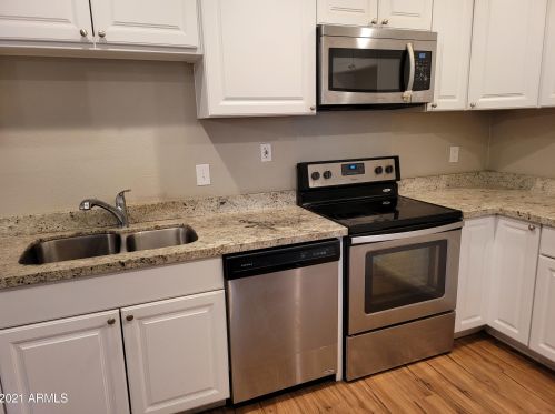 709 El Prado Rd, Chandler AZ  85225-2617 exterior