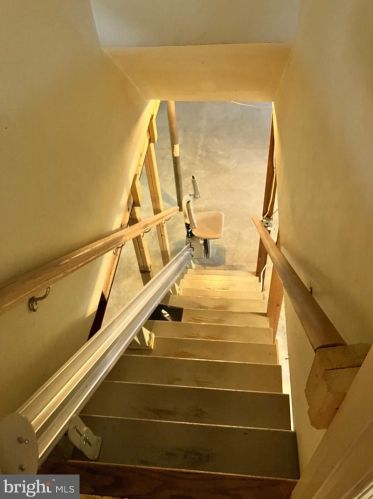 2501 Seibel Dr, Silver Spring MD 20905-4326 exterior