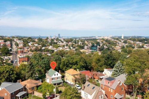 4344 Ludwick St, Pittsburgh PA 15217-3005 exterior