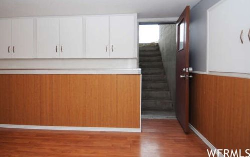 1137 Sego Lily Dr, Sandy UT 84094-4648 exterior