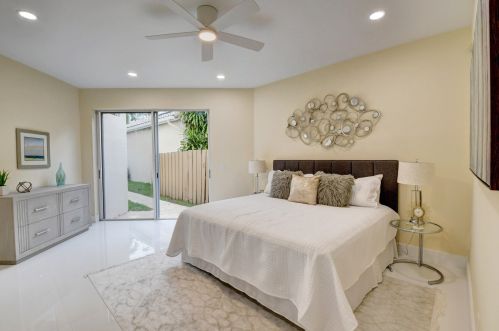 6628 25th Ct, Boca Raton FL  33496-2016 exterior