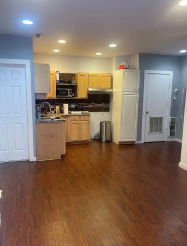 2627 Keeler Ave, Chicago IL 60652-3125 exterior