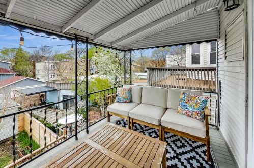 3450 Hamlin Ave, Chicago IL 60655-3915 exterior