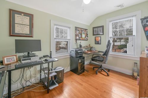 61 21 St, Huntington Station NY 11746-3259 exterior