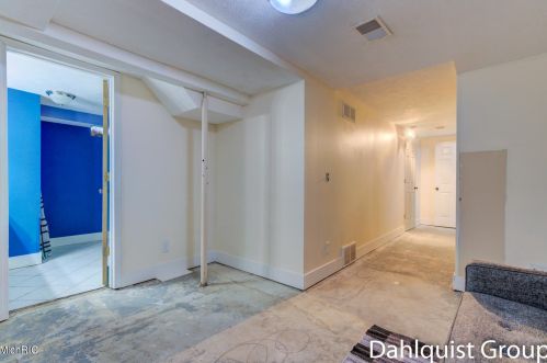 883 Post Rd, Meskegon MI 49441-4045 exterior