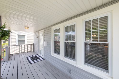 5643 Parkside Ave, Chicago, IL 60646-6420