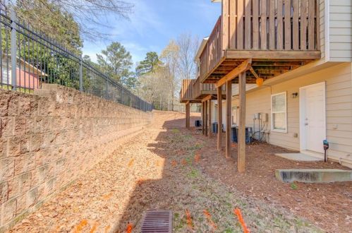 2495 Ivey Crest Cir, Tucker GA  30084-3762 exterior