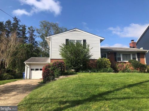 1730 Great Falls St, Mc Lean VA  22101-5063 exterior