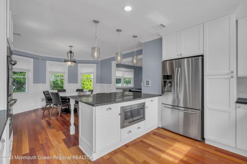 308 Monmouth Rd, West Long Branch NJ 07764-1028 exterior