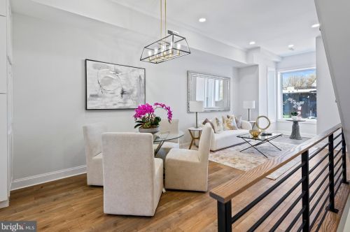 1551 4th St, Washington DC  20001-1905 exterior